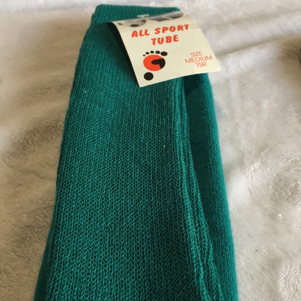 All Sport all purpose adult medium sport green tube sock Fits sizes 8-12 NWT
